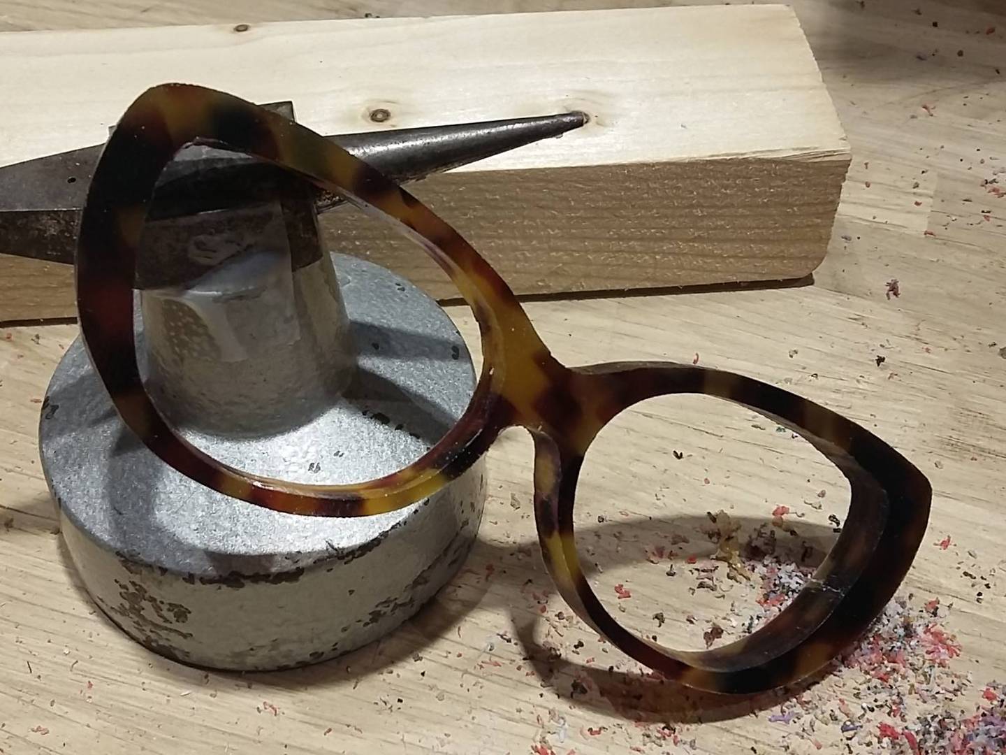 CORINNE_OPTIQUE_lunette_creation_2 CORINNE_OPTIQUE_lunette_creation_2